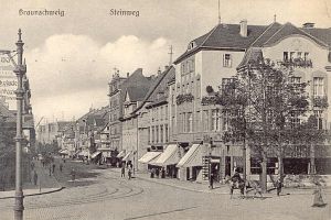 Steinweg: Blick auf das damalige Café Lück, Aufnahme 1911 oder früher